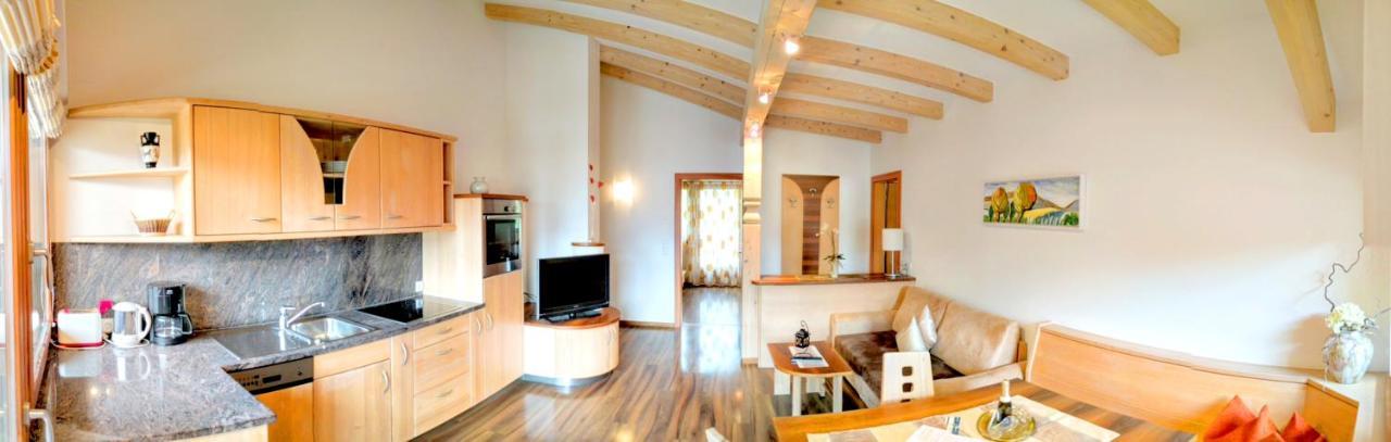 Appartementhaus Tratter Lagundo Kültér fotó