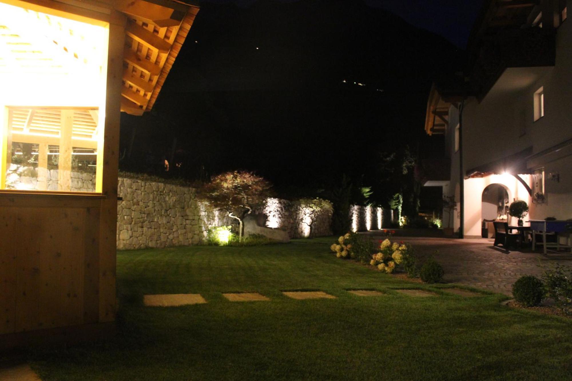 Appartementhaus Tratter Lagundo Kültér fotó