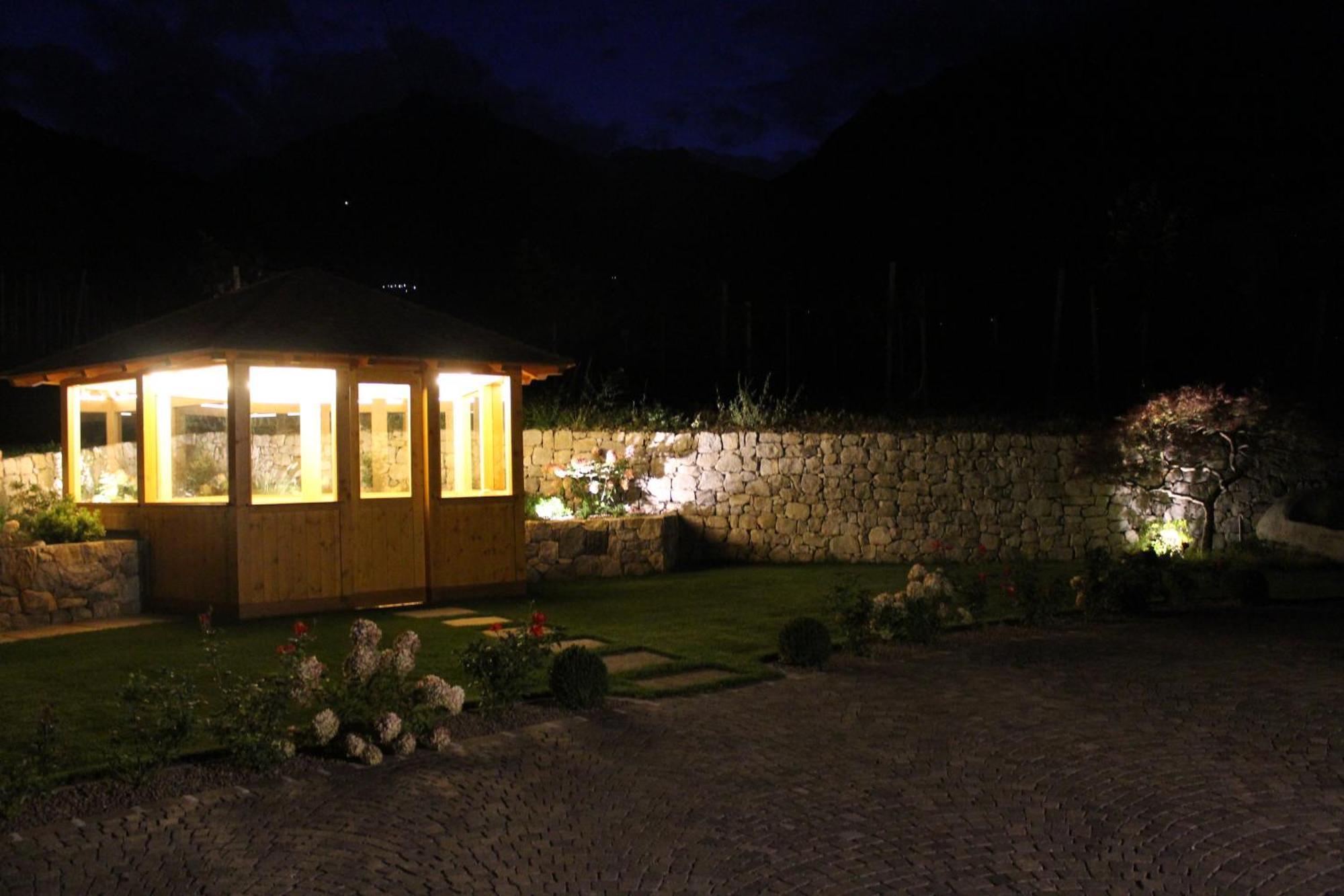 Appartementhaus Tratter Lagundo Kültér fotó